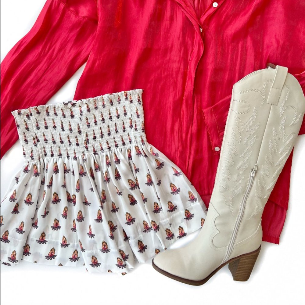 Koch camp chic bonfire